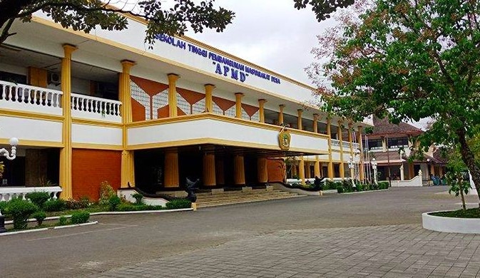 APMD rekomendasi 10 tempat kuliah murah di Jogja